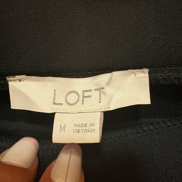 LOFT Black Flounce Mini Skirt NWT – Size M - Picture 3 of 12